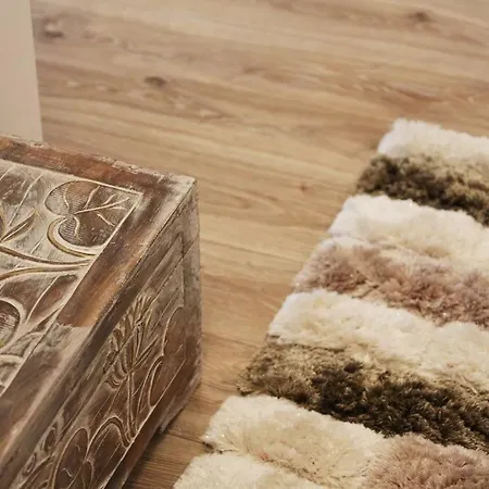 Ekskluzywny W Centrum Z Balkonem I Parkingiem アパート *